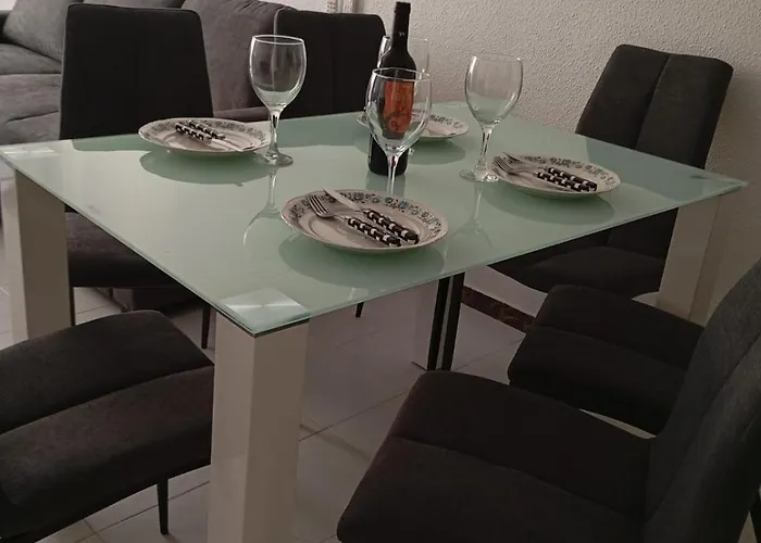 La Casa De Islandia Torrevieja